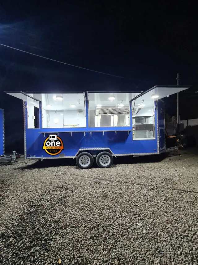 FOOD TRUCK 5.60 × 2 metros · fotografía 1