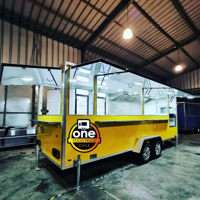 FOOD TRUCK 6.70 × 2 metros · fotografía 2